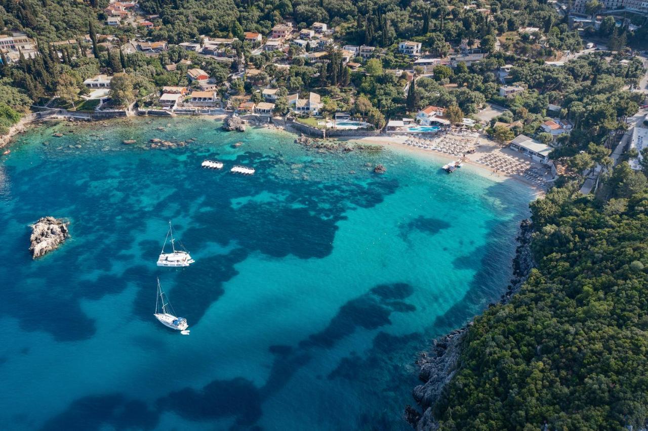 Akrotiri Beach Resort Hotel - Adult Friendly Paleokastritsa Luaran gambar Aerial view of the bay