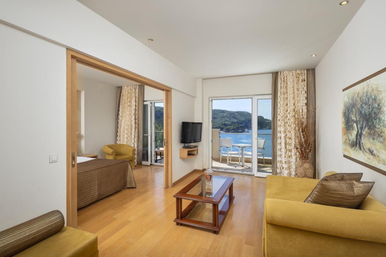 Akrotiri Beach Resort Hotel - Adult Friendly Paleokastritsa Luaran gambar Suite