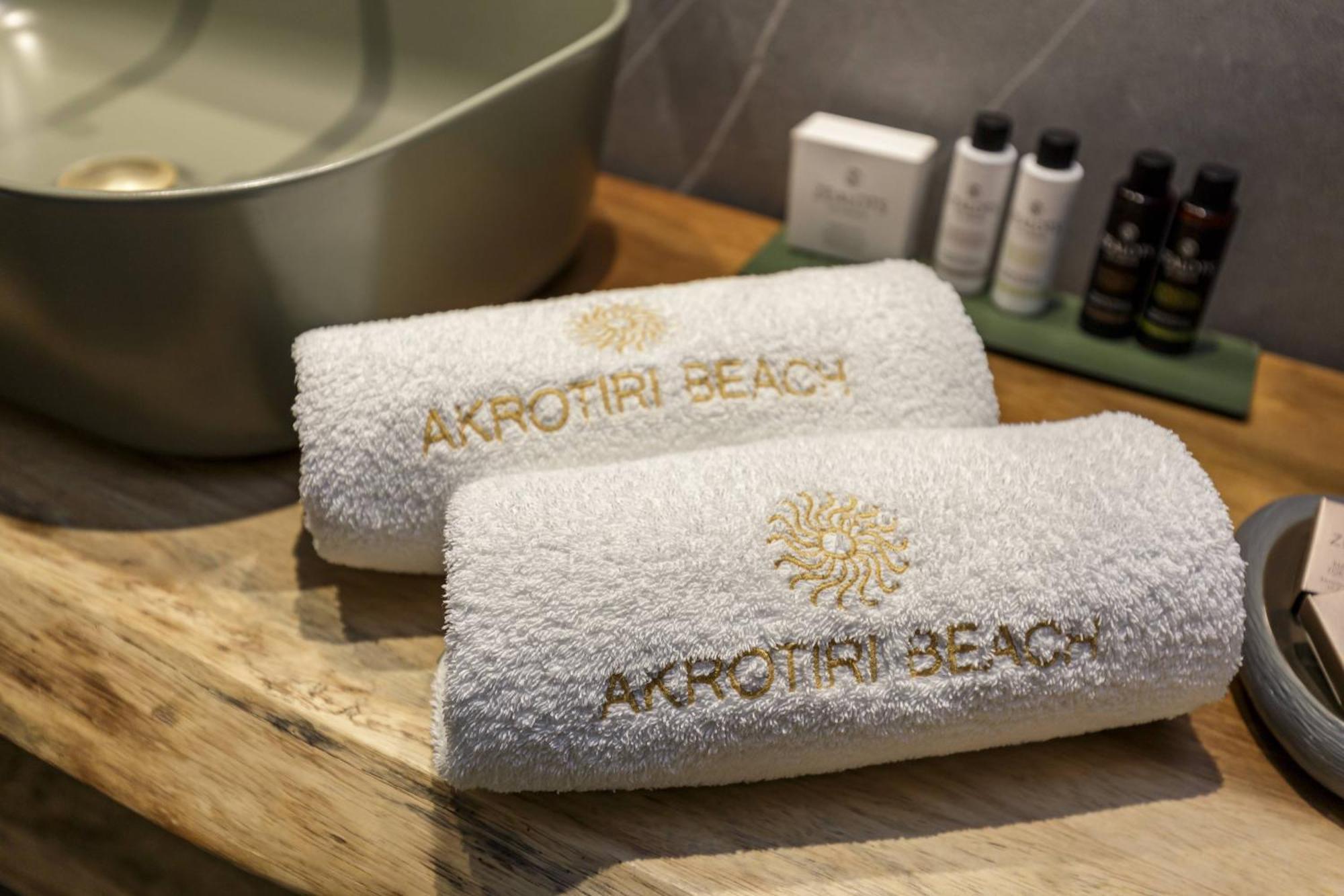 Akrotiri Beach Resort Hotel - Adult Friendly Paleokastritsa Luaran gambar Akerofin Beach towels