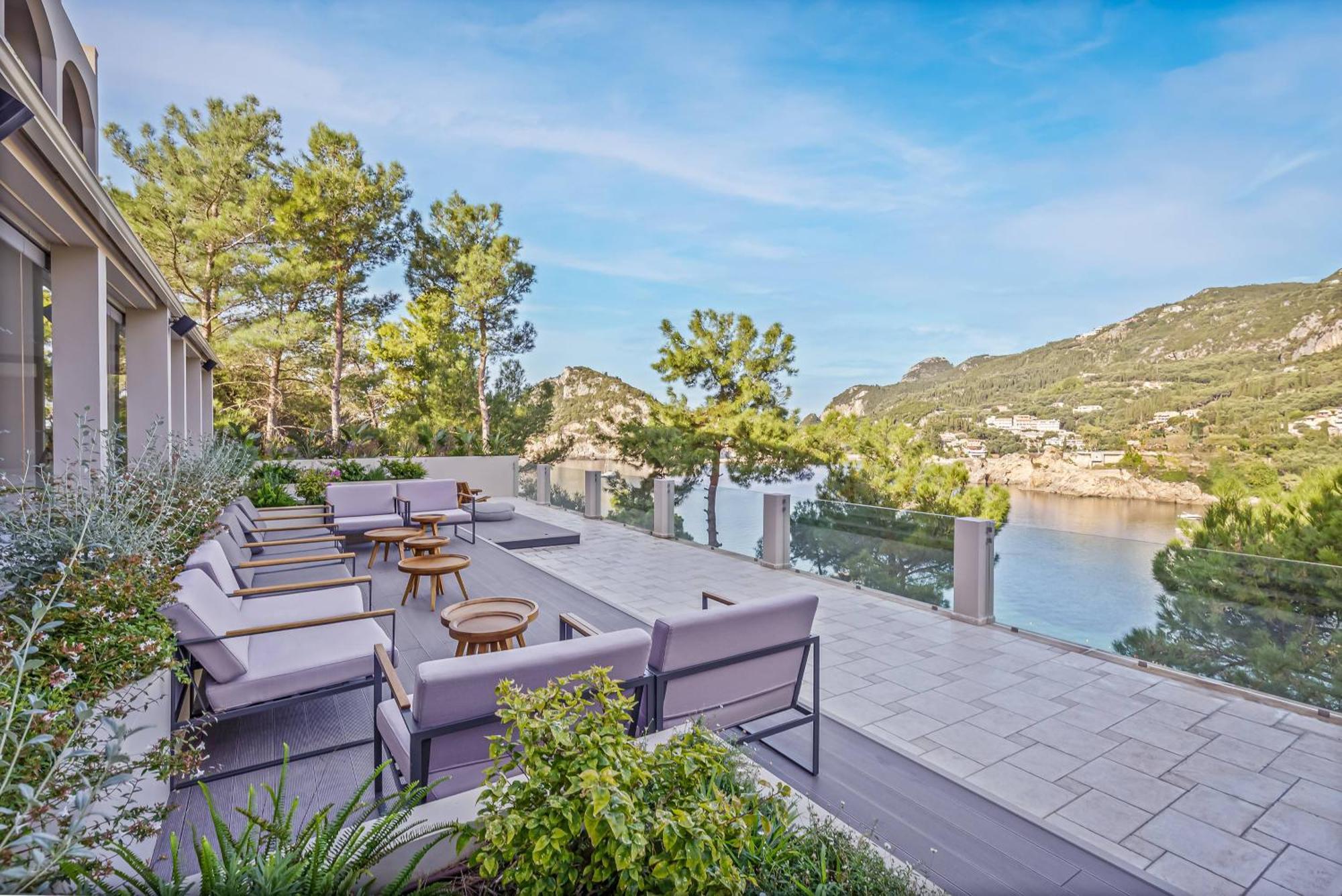 Akrotiri Beach Resort Hotel - Adult Friendly Paleokastritsa Luaran gambar The hotel's terrace